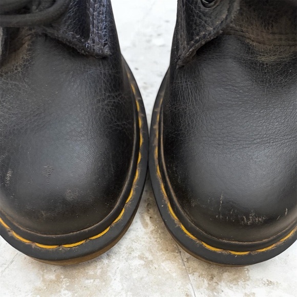 Dr. Martens Pascal Virginia Soft Leather Boots - Picture 4 of 6